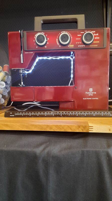 LED-lys til symaskin 